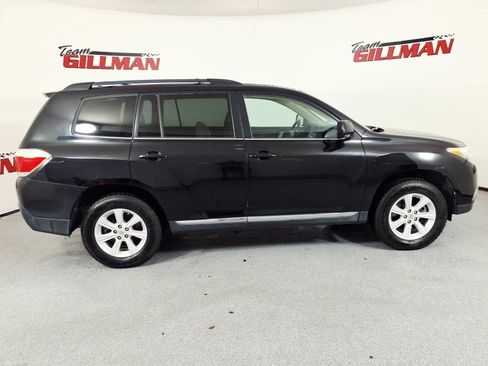 Used 2012 Toyota Highlander 4WD w/ Tech Pkg image 3