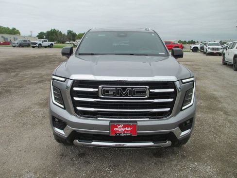 New 2026 GMC Yukon XL Elevation w/ Elevation Premium Package AWD/4WD image 10