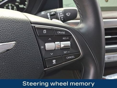 Used 2022 Genesis G90 5.0 Ultimate AWD/4WD image 11