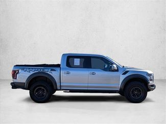 Used 2018 Ford F150 Raptor w/ Equipment Group 802A Luxury video 3