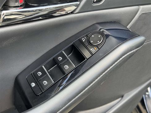 Used 2023 MAZDA CX-30 AWD 2.5 S w/ Preferred Package image 12