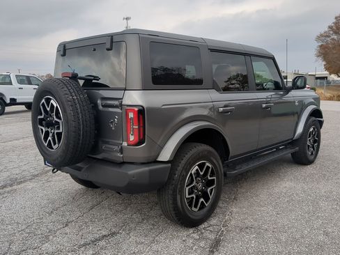 Certified 2024 Ford Bronco Outer Banks image 3