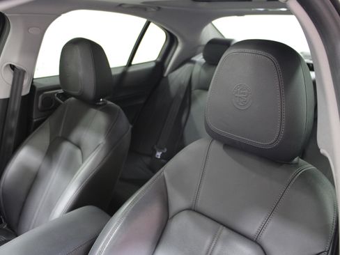 Used 2021 Alfa Romeo Giulia Ti w/ Active Assist 2 Package TI image 6