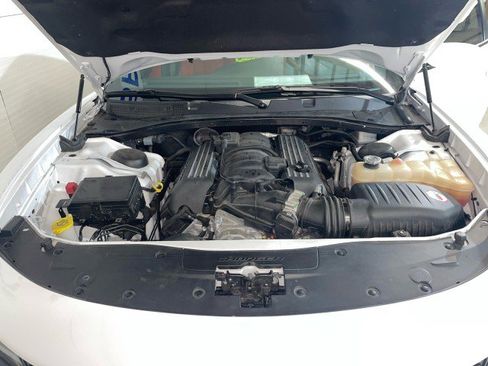 Used 2016 Dodge Charger R/T Scat Pack w/ Beats Audio Group image 27