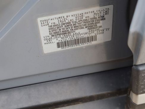 Used 2021 Nissan Kicks SR w/ Exterior Package FWD image 27