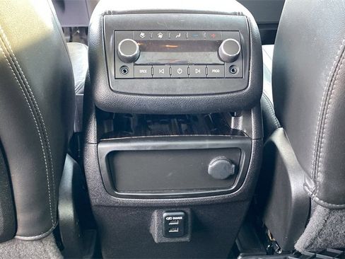 Used 2016 GMC Acadia Denali image 15