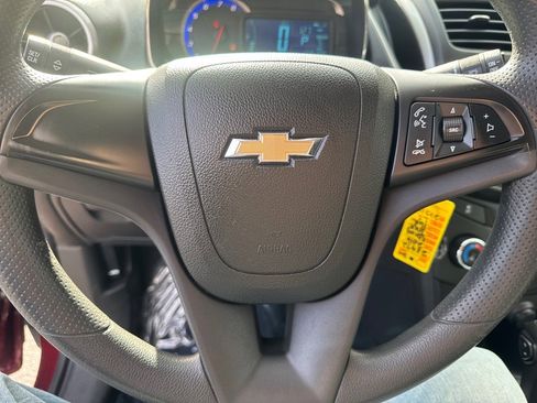 Used 2016 Chevrolet Trax LS image 12