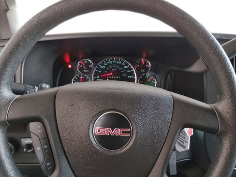 Used 2025 GMC Savana 2500 w/ Driver Convenience Package RWD image 24