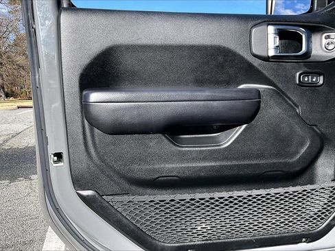 Certified 2020 Jeep Wrangler Unlimited Sport S image 25