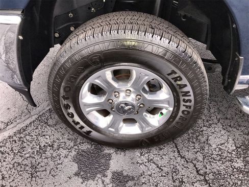 Used 2024 RAM 2500 Big Horn w/ Level 2 Equipment Group image 10