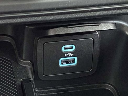 New 2025 Ford Bronco Badlands image 27