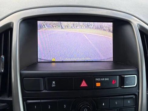 Used 2013 Buick Verano Convenience image 23