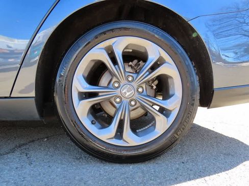 Used 2024 Honda Accord EX image 8