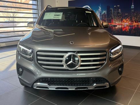New 2026 Mercedes-Benz GLB 250 4MATIC image 2