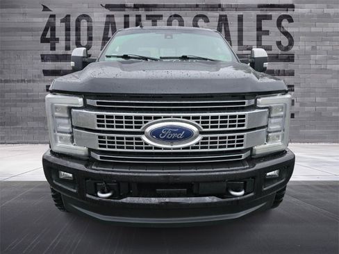 Used 2019 Ford F350 Platinum w/ Platinum Ultimate Package image 5