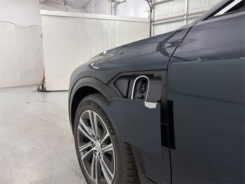 New 2026 Cadillac Lyriq Premium Luxury image 28