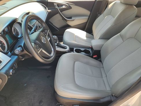 Used 2012 Buick Verano Convenience FWD image 12
