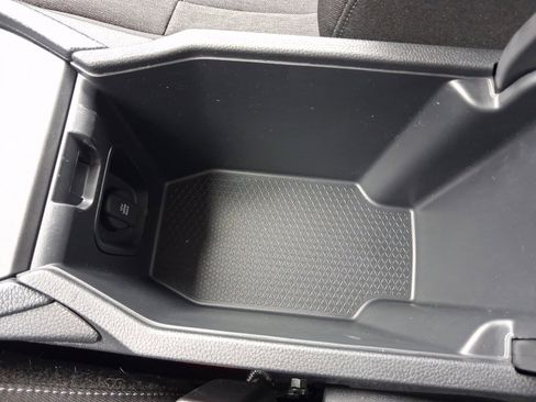 Used 2023 Honda Accord EX image 19