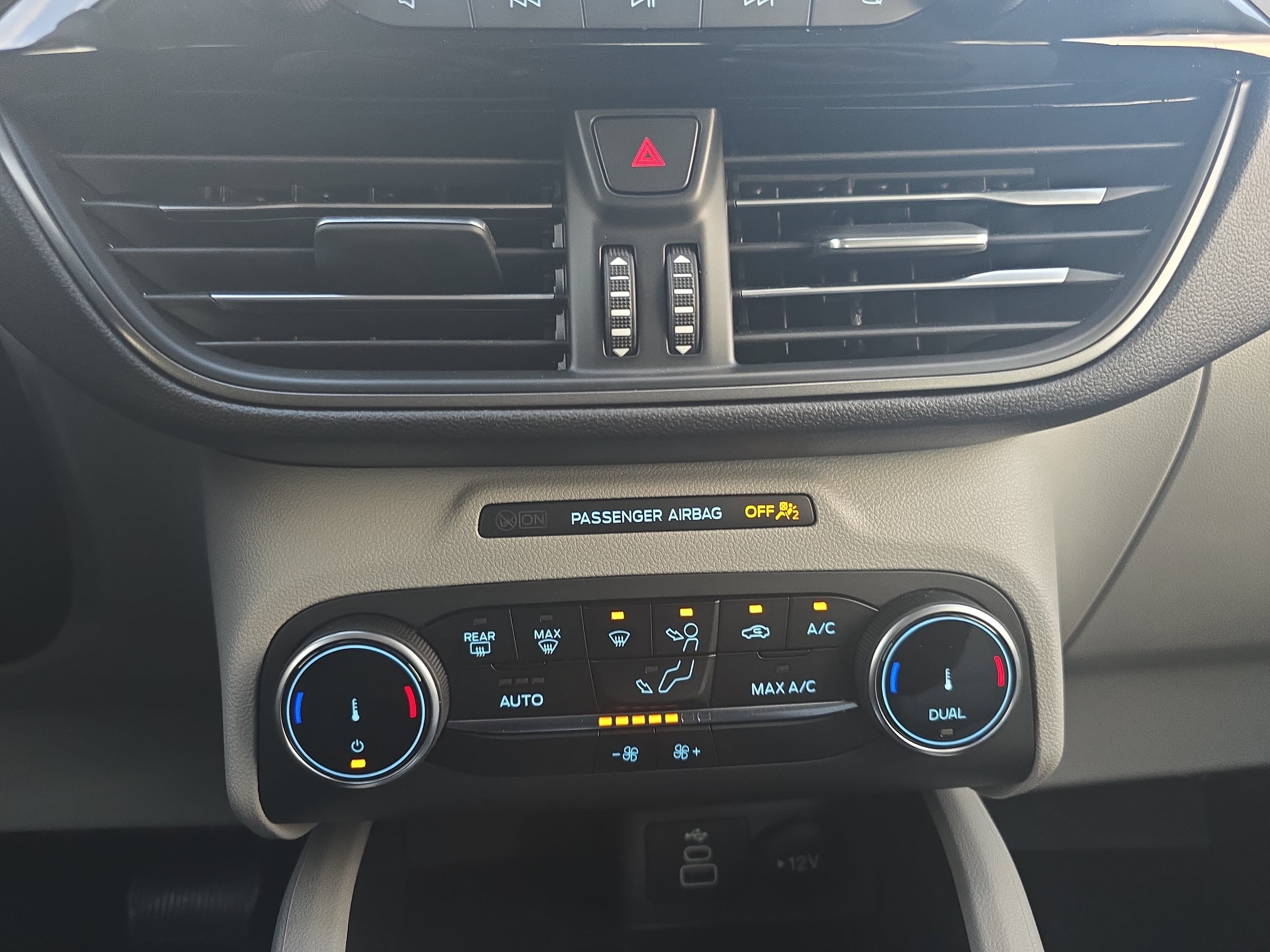 Used 2026 Ford Escape Active AWD/4WD image 20