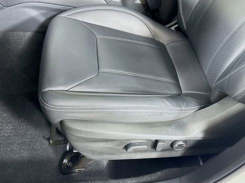 Used 2024 Subaru Forester Limited AWD/4WD image 23