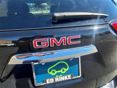 Certified 2023 GMC Terrain SLE w/ Driver Convenience Package image 28