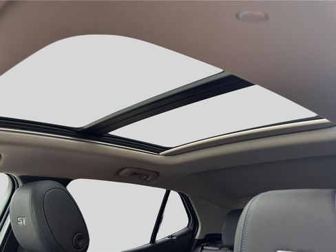 New 2026 Buick Encore GX Sport Touring image 16