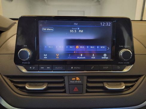Used 2021 Nissan Altima 2.5 S FWD image 25