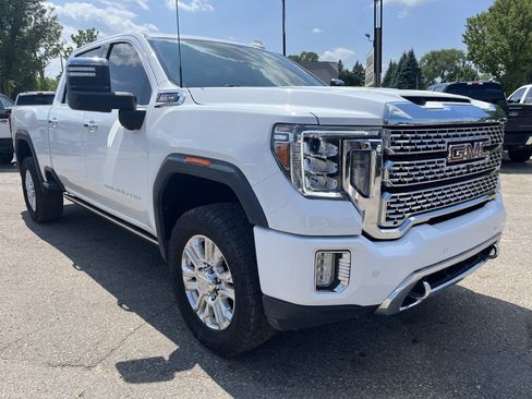 Used 2022 GMC Sierra 2500 Denali w/ Denali Ultimate Package AWD/4WD image 4