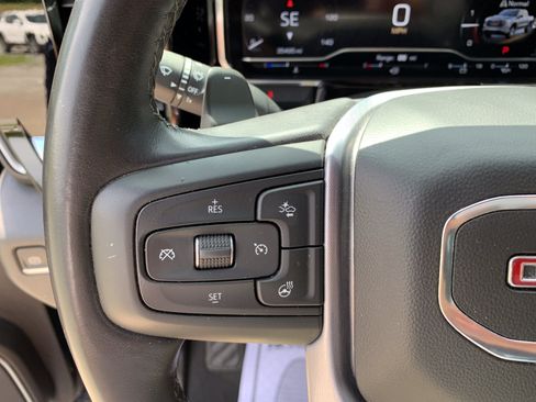 Used 2022 GMC Sierra 1500 SLT w/ SLT Premium Plus Package AWD/4WD image 25