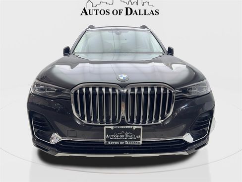 Used 2021 BMW X7 xDrive40i w/ Premium Package image 3