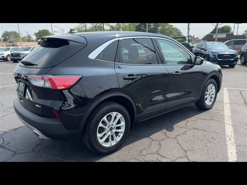 Used 2020 Ford Escape SE image 8