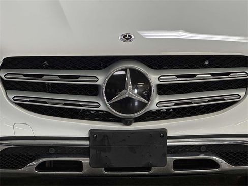 Used 2022 Mercedes-Benz GLC 300 4MATIC image 8
