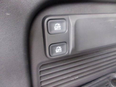 Used 2023 Rivian R1S Launch Edition image 41