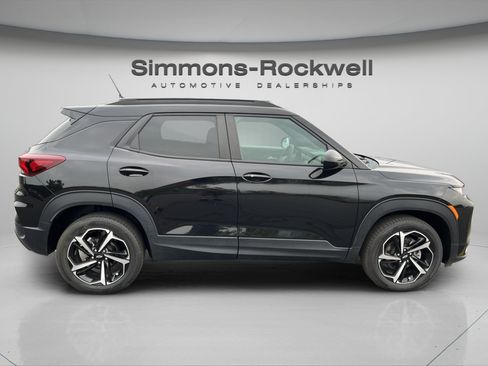 Used 2023 Chevrolet TrailBlazer RS w/ Convenience Package AWD/4WD image 6