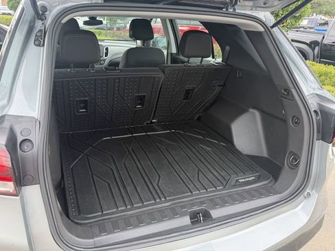 Used 2023 Chevrolet Equinox LS w/ LPO, Floor Liner Package FWD image 21