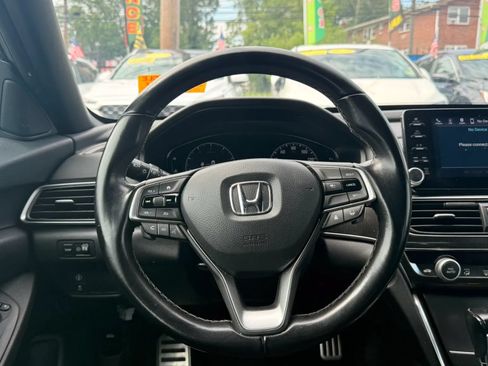 Used 2022 Honda Accord Sport image 18