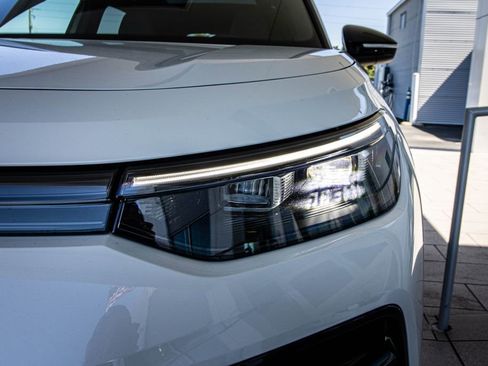 New 2026 Volkswagen Tiguan SE R-Line image 7