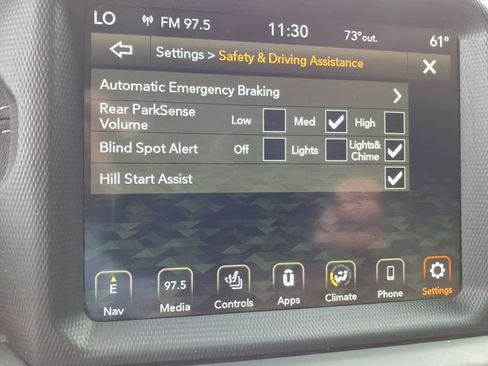 Used 2020 Jeep Gladiator Overland AWD/4WD image 10