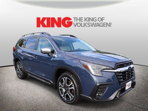 Used 2023 Subaru Ascent Limited w/ Technology Package AWD/4WD image 1