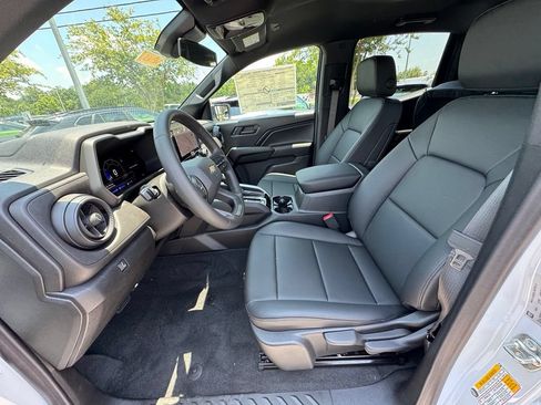 New 2026 Chevrolet Colorado W/T w/ WT Custom Package RWD image 11