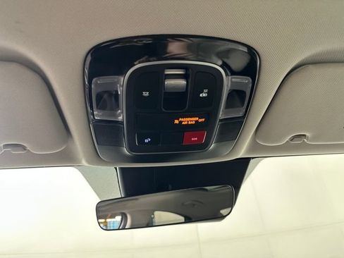 Used 2024 Hyundai Sonata SEL w/ Convenience Package image 24