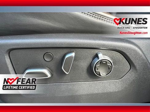 Used 2026 GMC Yukon XL Denali Ultimate w/ LPO, Floor Liner Package AWD/4WD image 33