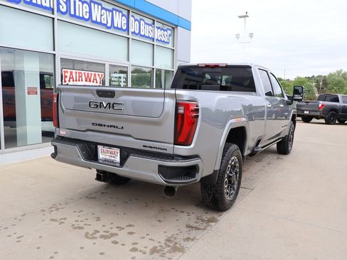 New 2026 GMC Sierra 3500 Denali w/ Denali Reserve Package AWD/4WD image 3
