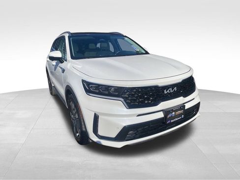 Certified 2024 Kia Sorento SX Prestige image 3