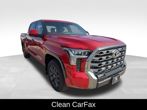 Used 2025 Toyota Tundra Platinum AWD/4WD image 2