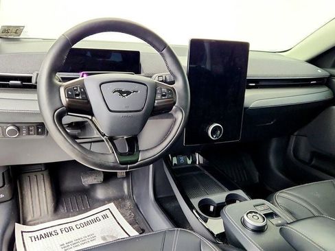 Used 2021 Ford Mustang Mach-E Premium image 13