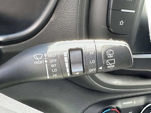 Used 2023 Kia Soul LX FWD image 26