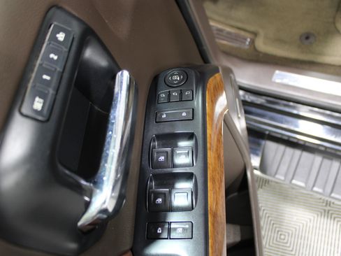 Used 2015 Chevrolet Silverado 2500 High Country image 7