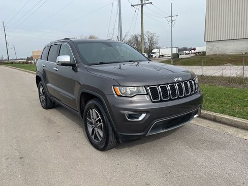 Used 2021 Jeep Grand Cherokee Limited image 2