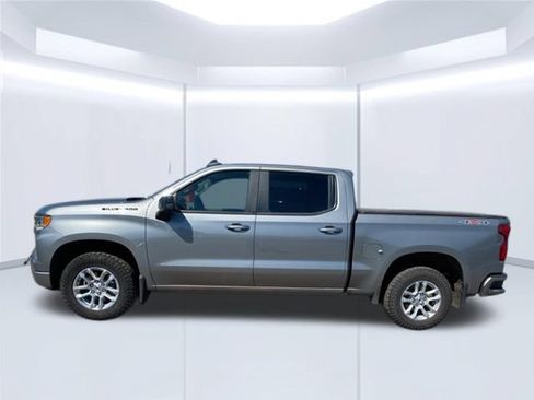 Used 2023 Chevrolet Silverado 1500 RST w/ Max Trailering Package AWD/4WD image 9